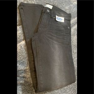 Brand new with tags. Old Navy jeans. Size 8